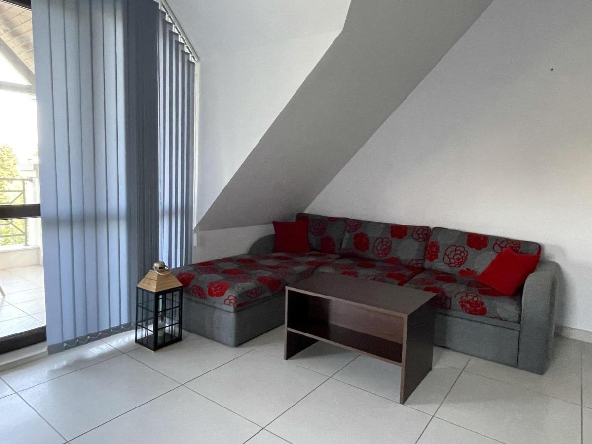 Stunning 2-Bed Apartment In Sea Resort Varna Saints Constantine and Helena Exteriör bild