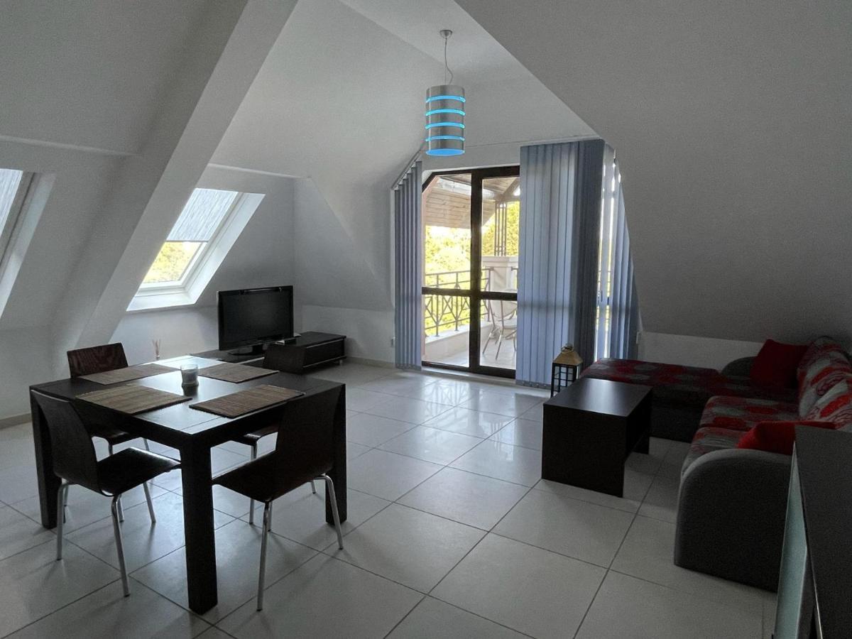 Stunning 2-Bed Apartment In Sea Resort Varna Saints Constantine and Helena Exteriör bild